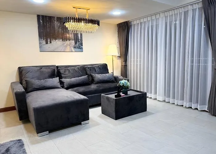 Villa 10min 曼谷独栋chatuchack,kasetsart精品别墅 Mystory House Bangkok